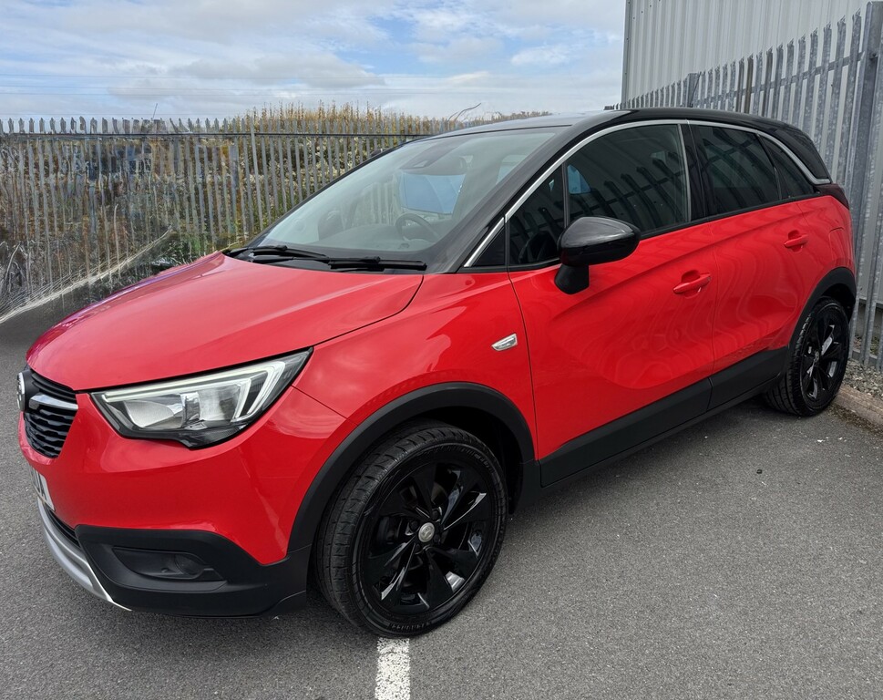 Vauxhall Crossland X Tech Line Nav 1.2 Turbo Red #2