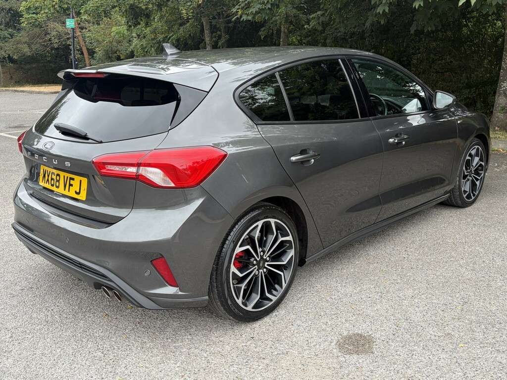 Ford Focus Hatchback 1.0 T Ecoboost St-line X 2018 MX68VFJ Grey #6