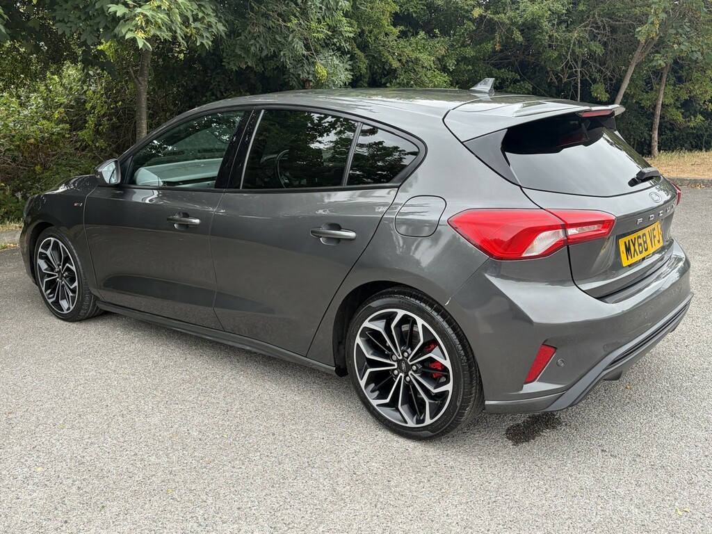 Ford Focus Hatchback 1.0 T Ecoboost St-line X 2018 MX68VFJ Grey #4