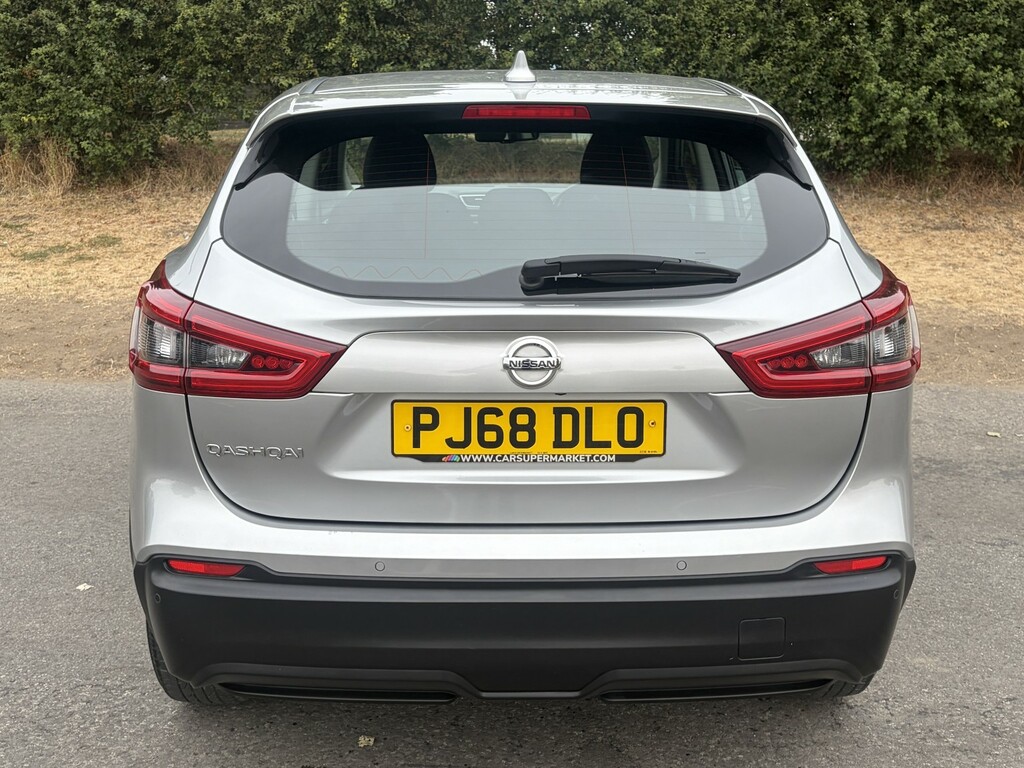 Nissan Qashqai Suv 1.5 Dci Acenta Premium 2018 PJ68DLO Silver #5