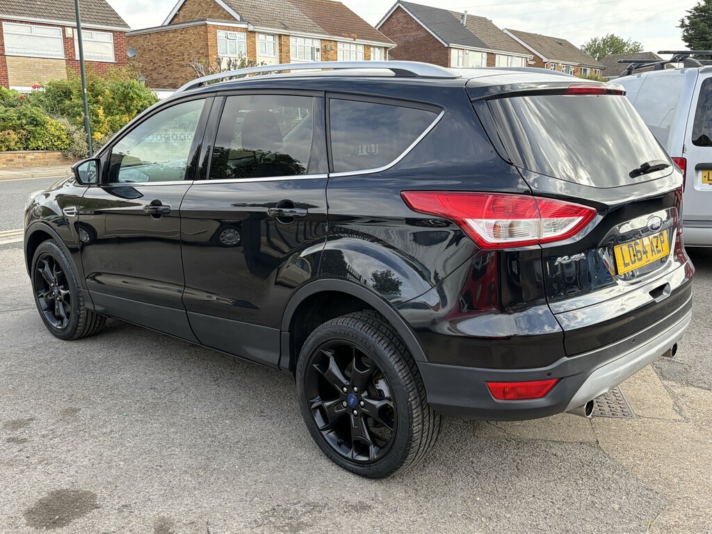 Ford Kuga Suv 2.0 Tdci Titanium 2015 LO64AZP Black #4