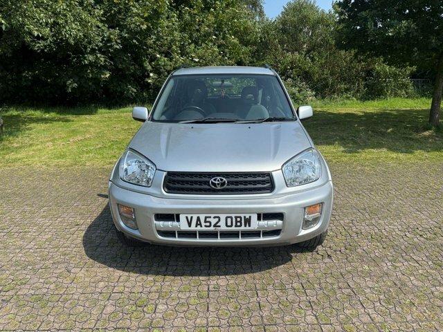 Toyota Rav 4 2.0 Vvt-i Gx 4Wd Red #2