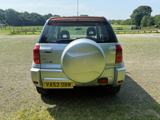 Toyota Rav 4 2.0 Vvt-i Gx 4Wd Red #5