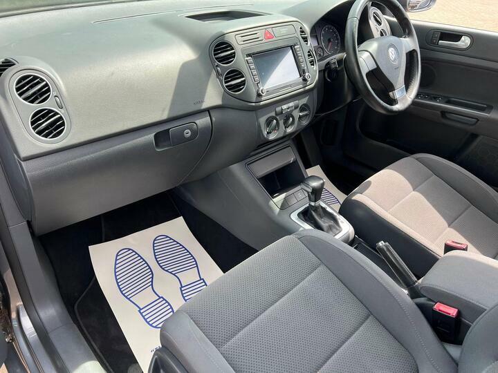 Volkswagen Golf Plus Hatchback 1.6 Fsi Se 200707 Silver #9