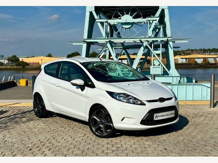 Ford Fiesta 1.25 Style White