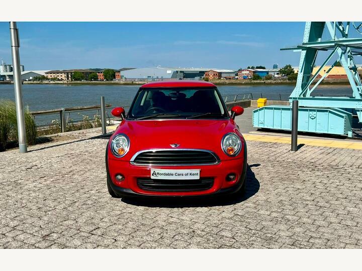 Mini Hatch 1.6 One Hatchback Steptronic Euro 5 98 Red #2