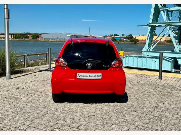 Toyota Aygo 1.0 Vvt-i Go Multimode Euro 5 Ac Red #3