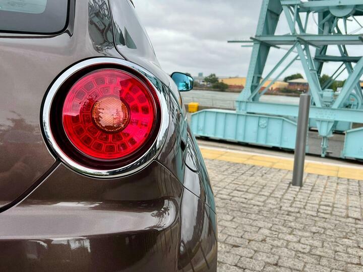 Alfa Romeo MiTo Hatchback Blue #10