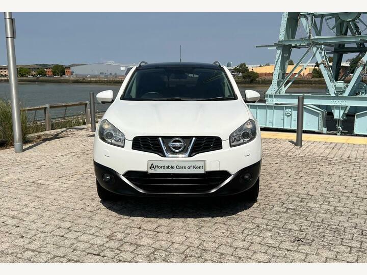 Nissan Qashqai Suv LX13KMJ White #2