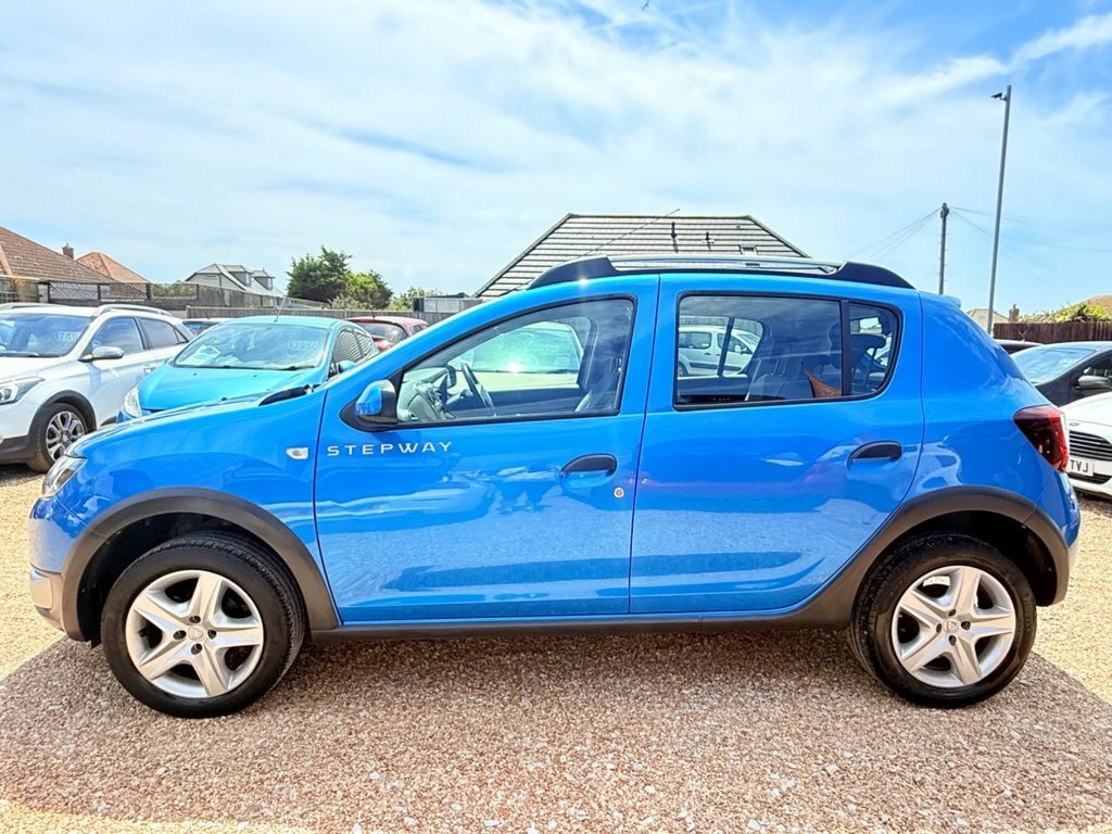 Dacia Sandero Stepway Hatchback Blue #4