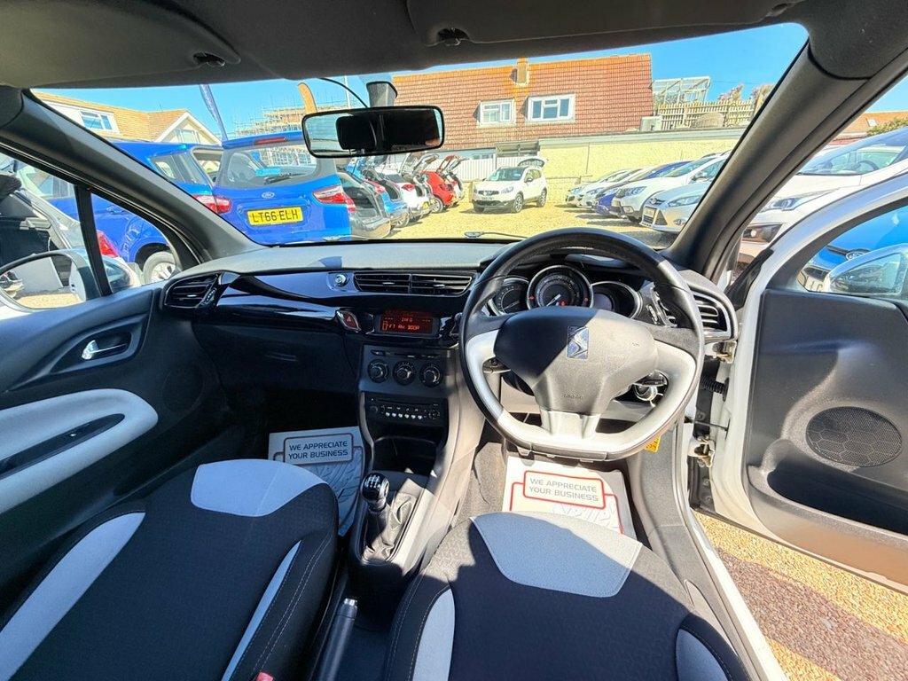 Citroen DS3 Hatchback 1.6 Vti Dstyle Euro 5 201111  #15