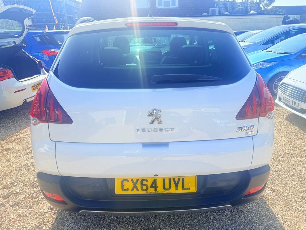 Peugeot 3008 1.6L Allure White #4