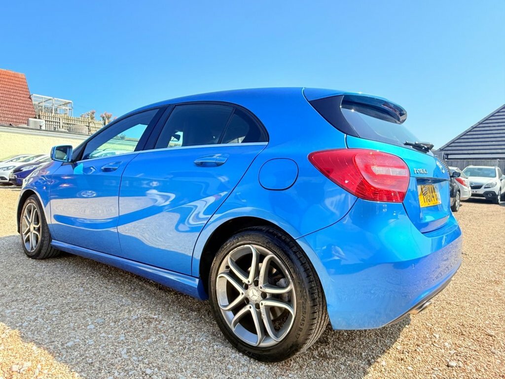 Mercedes-Benz A Class A180 Cdi Eco Se Black #6