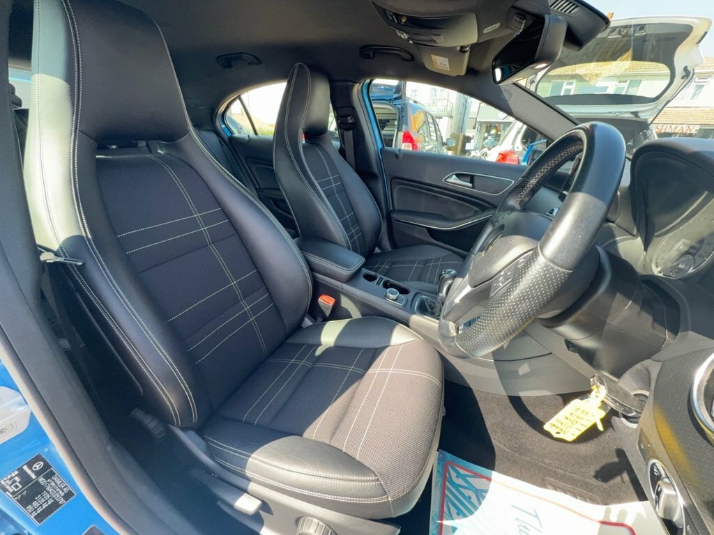 Mercedes-Benz A Class A180 Cdi Eco Se Black #11