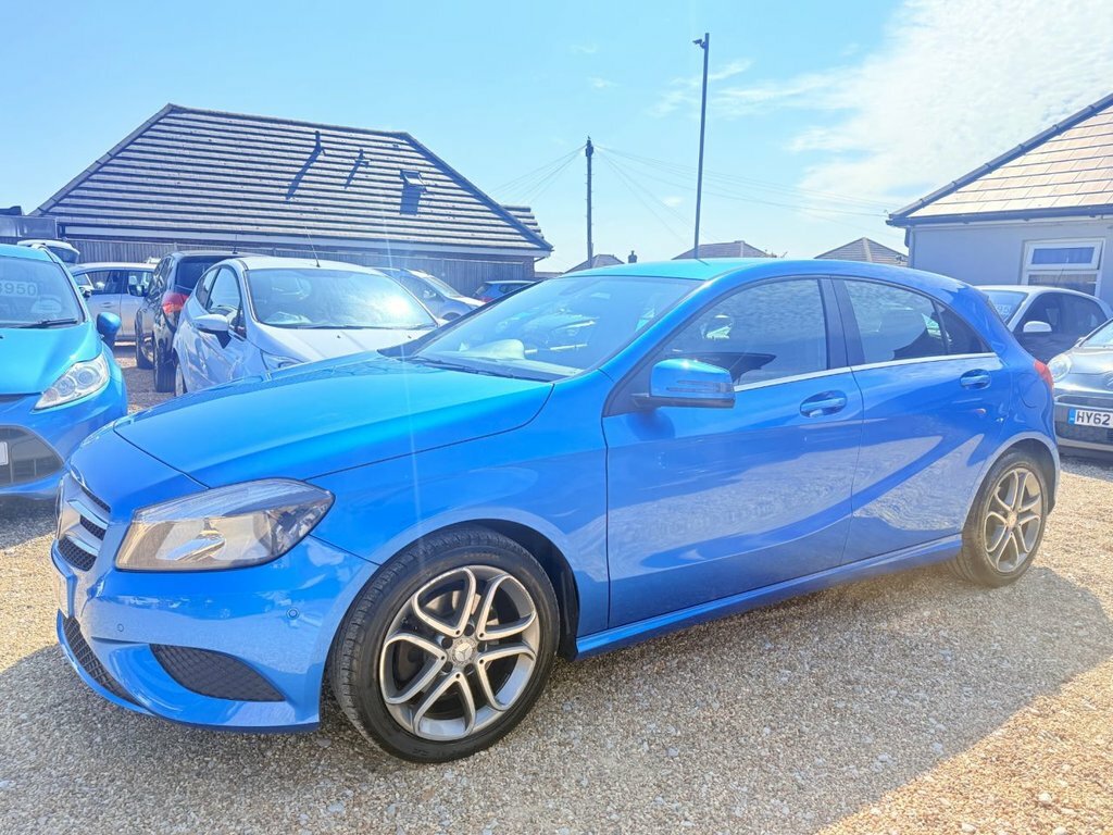 Mercedes-Benz A Class A180 Cdi Eco Se Black #4