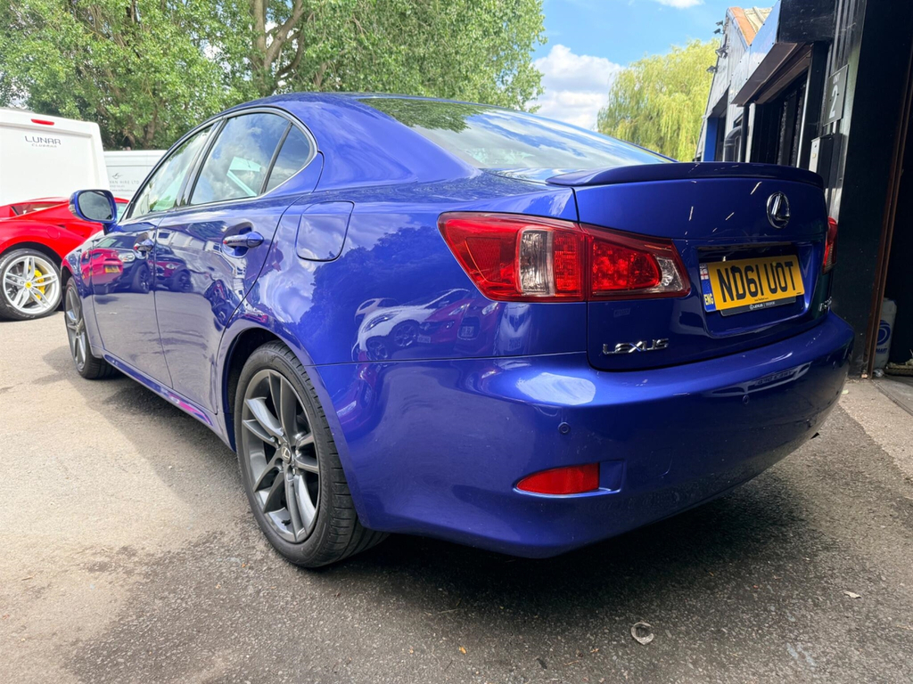 Lexus IS Saloon Blue #2
