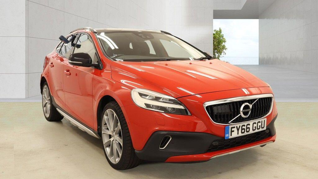 Volvo V40 Cross Country Hatchback Red #2
