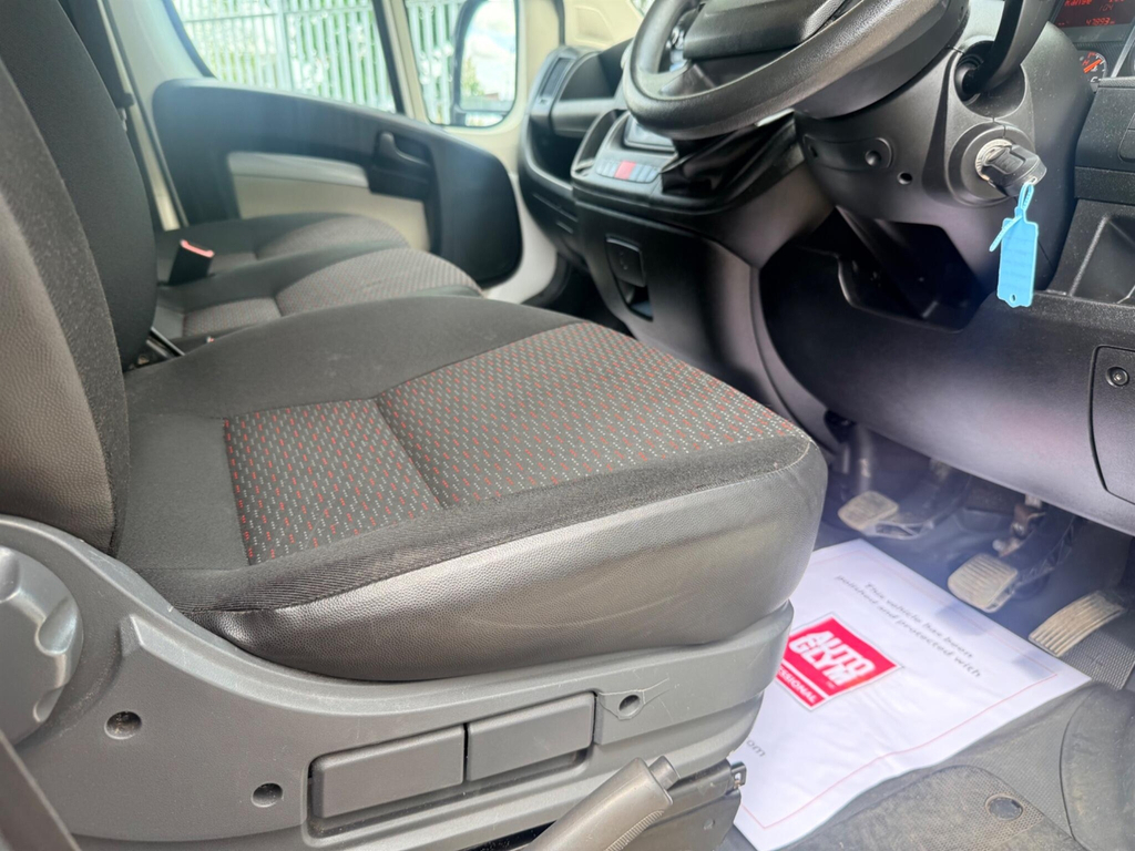 Citroen Relay 35 L3h2 Enterprise Bluehdi Black #13