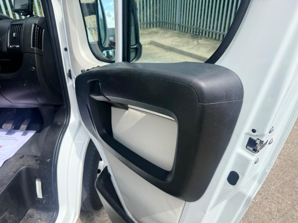 Citroen Relay 35 L3h2 Enterprise Bluehdi Black #23