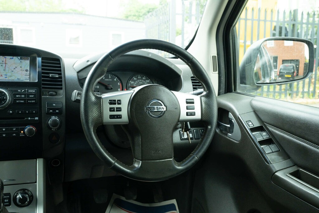 Nissan Navara Pickup 2.5 Dci Acenta King Cab 201414 Grey #27