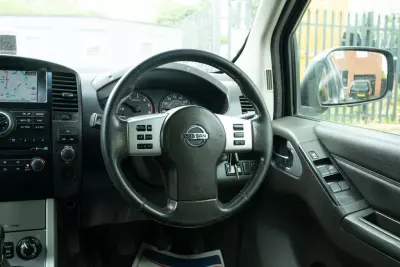 Nissan Navara Dci Outlaw 4X4 Shr Dcb Grey #27