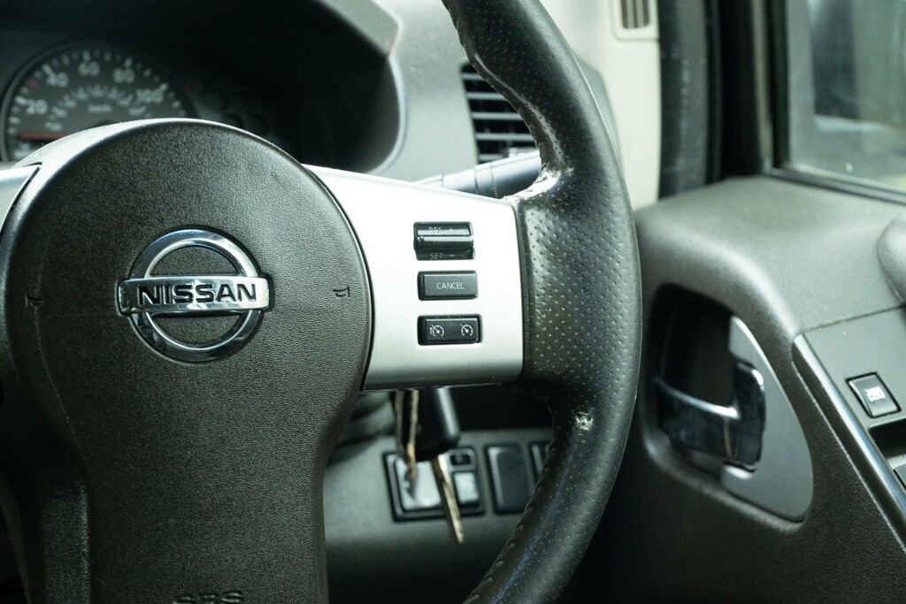 Nissan Navara Pickup 2.5 Dci Acenta King Cab 201414 Grey #29