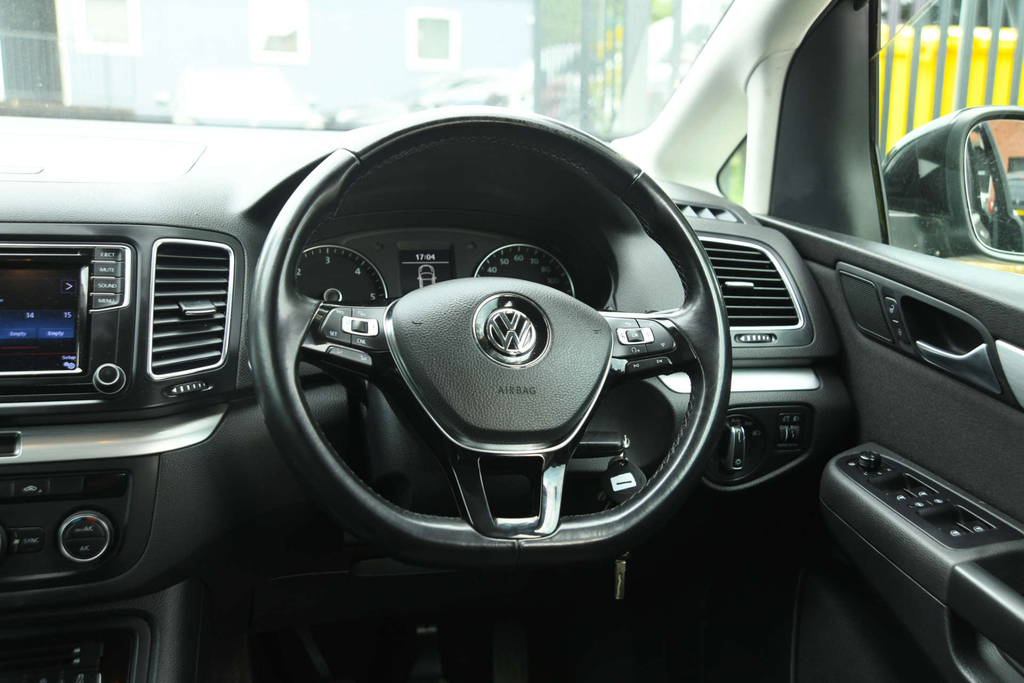 Volkswagen Sharan Se Nav 2.0 Tdi Bmt Scr 150Ps 6-Speed Black #17