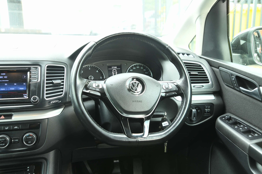 Volkswagen Sharan Se Nav 2.0 Tdi Bmt Scr 150Ps 6-Speed Black #32