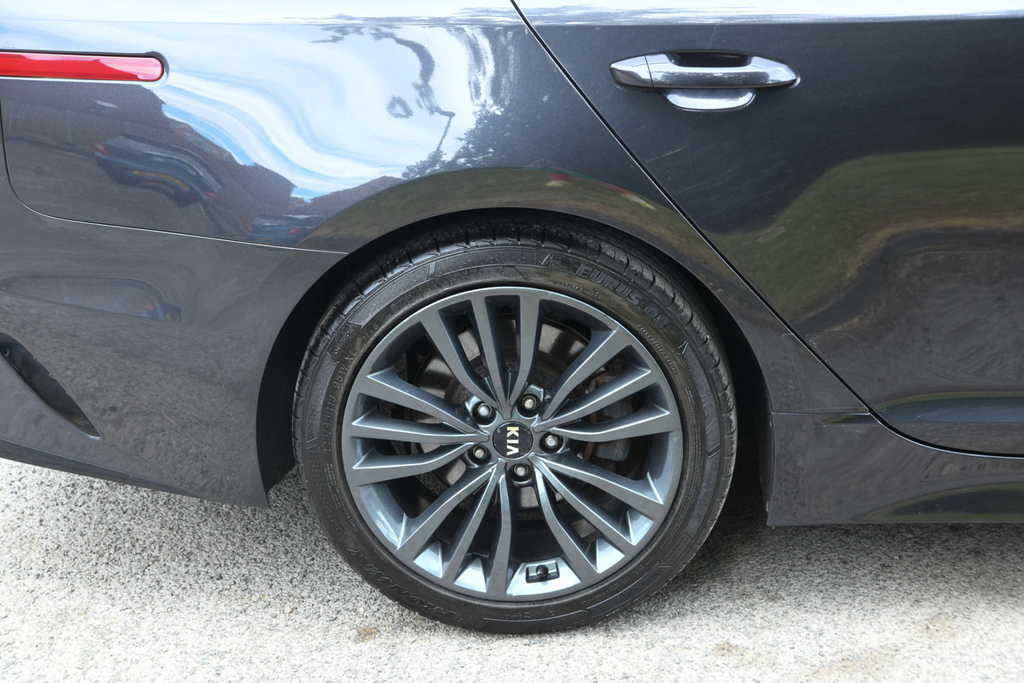 Kia Stinger 3.3 T Gdi V6 Gt S Gran Turismo S Black #51