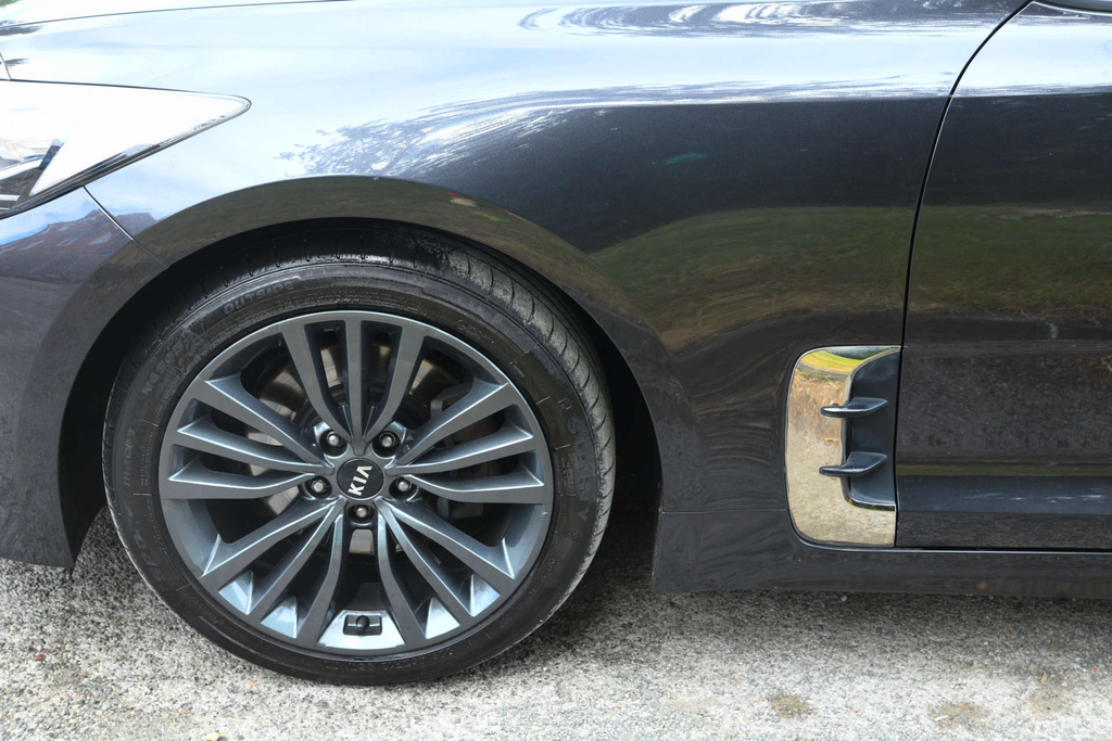 Kia Stinger 3.3 T Gdi V6 Gt S Gran Turismo S Black #52