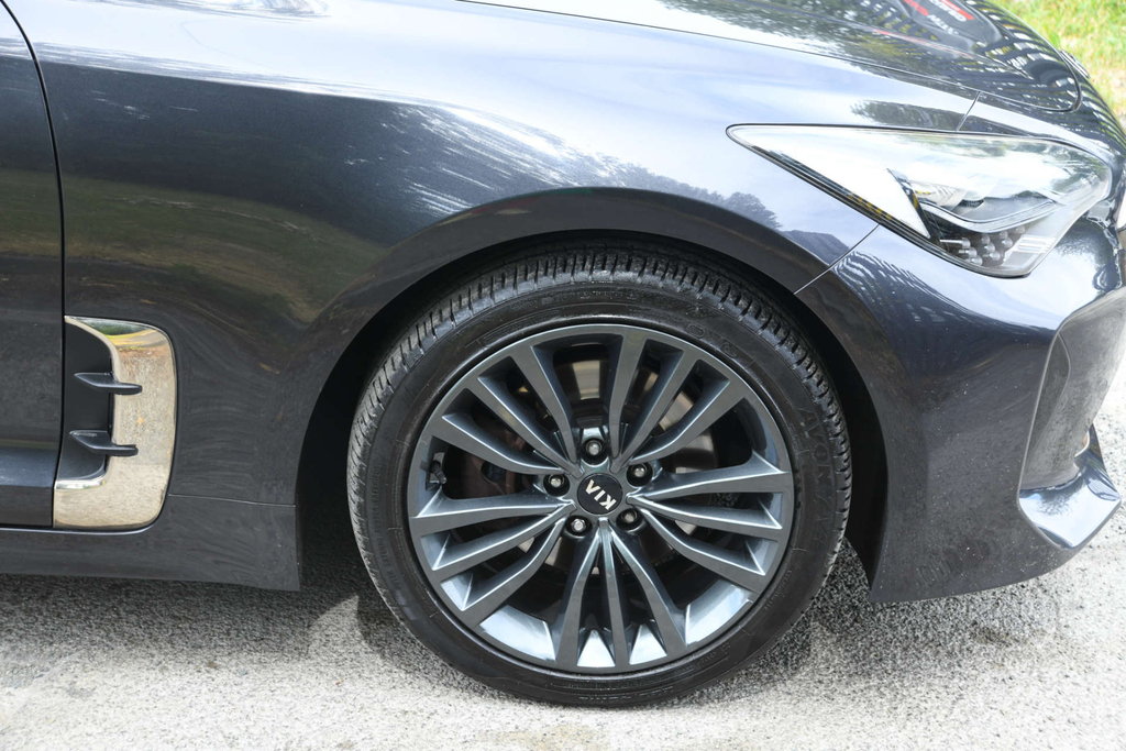 Kia Stinger 3.3 T Gdi V6 Gt S Gran Turismo S Black #53