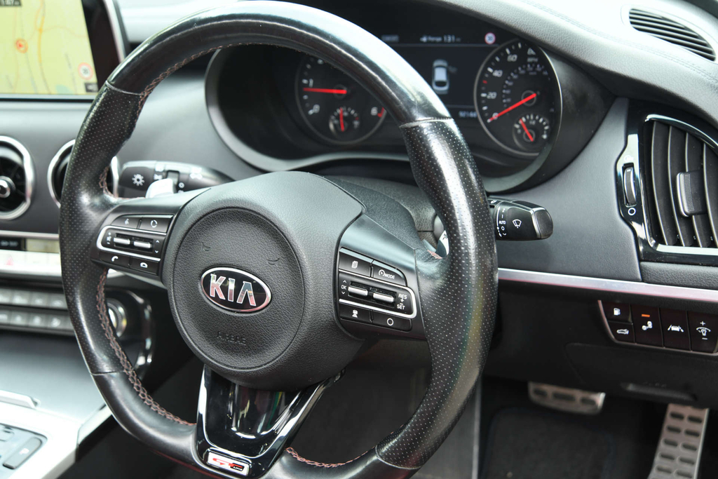 Kia Stinger 3.3 T Gdi V6 Gt S Gran Turismo S Black #21