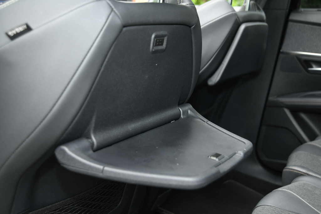 Peugeot 5008 1.2 Puretech Allure Suv Black #27