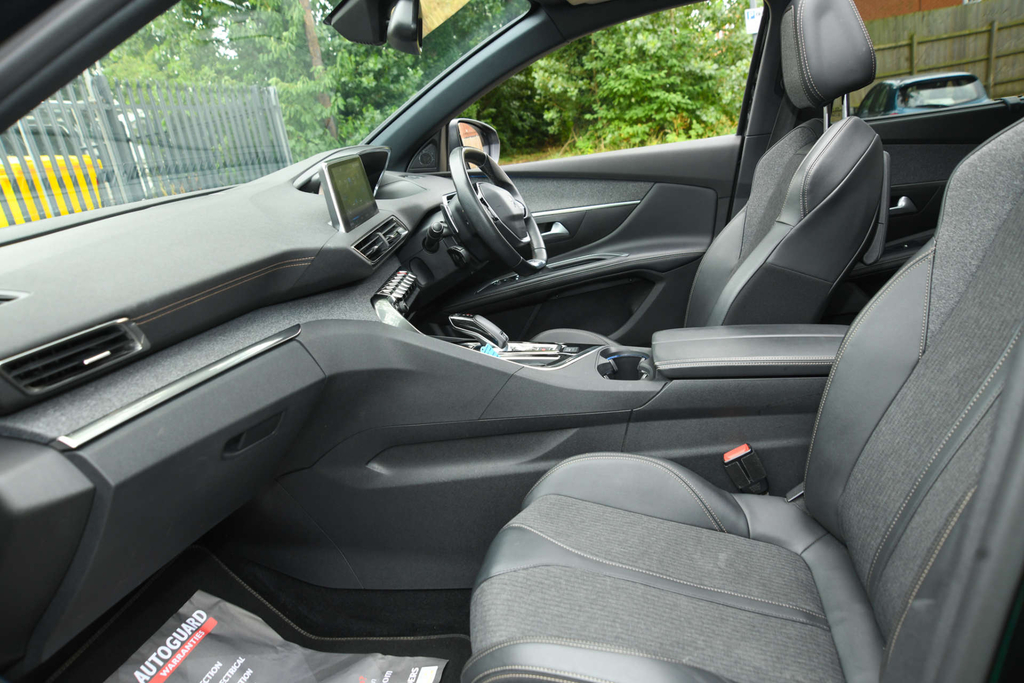 Peugeot 5008 1.2 Puretech Allure Suv Black #20