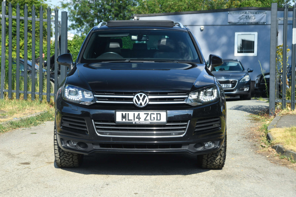 Volkswagen Touareg V6 R-line Tdi Bluemotion Technology 4Wd  #2