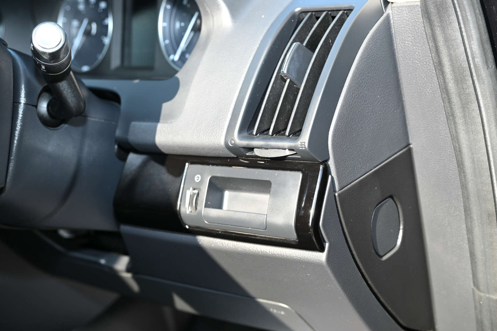 Land Rover Freelander Se Tech Sd4 #36