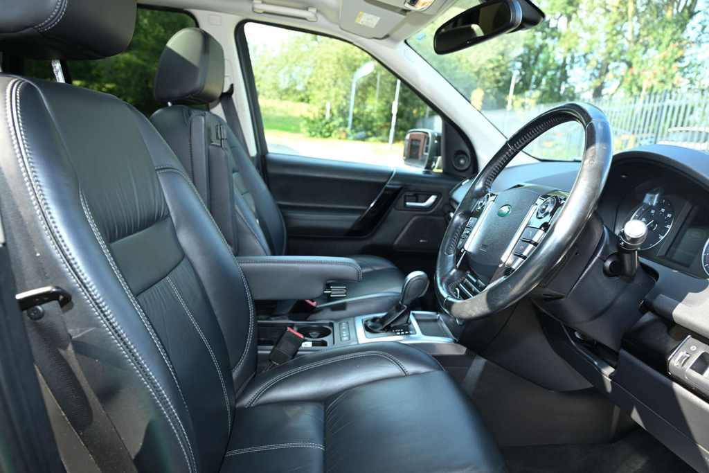 Land Rover Freelander Se Tech Sd4 #19