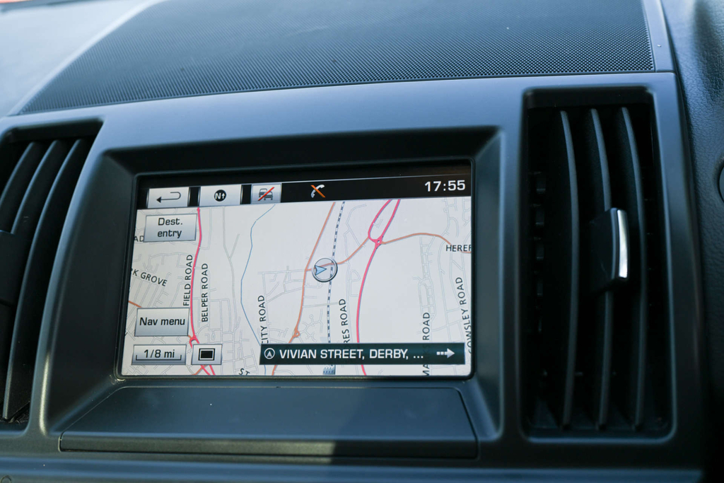 Land Rover Freelander Se Tech Sd4 #32