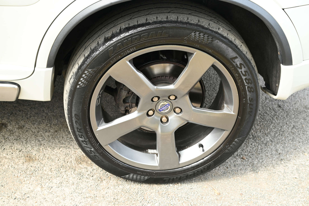 Volvo XC90 Xc90 Es D5 Awd Brown #46