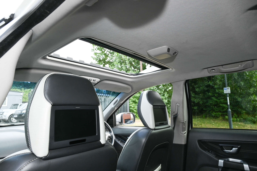 Volvo XC90 Xc90 Es D5 Awd Brown #23