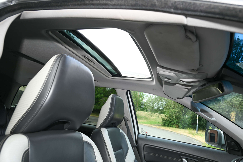 Volvo XC90 Xc90 Es D5 Awd Brown #21