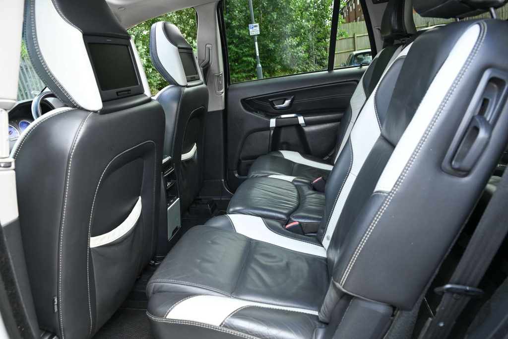 Volvo XC90 Xc90 Es D5 Awd Brown #15