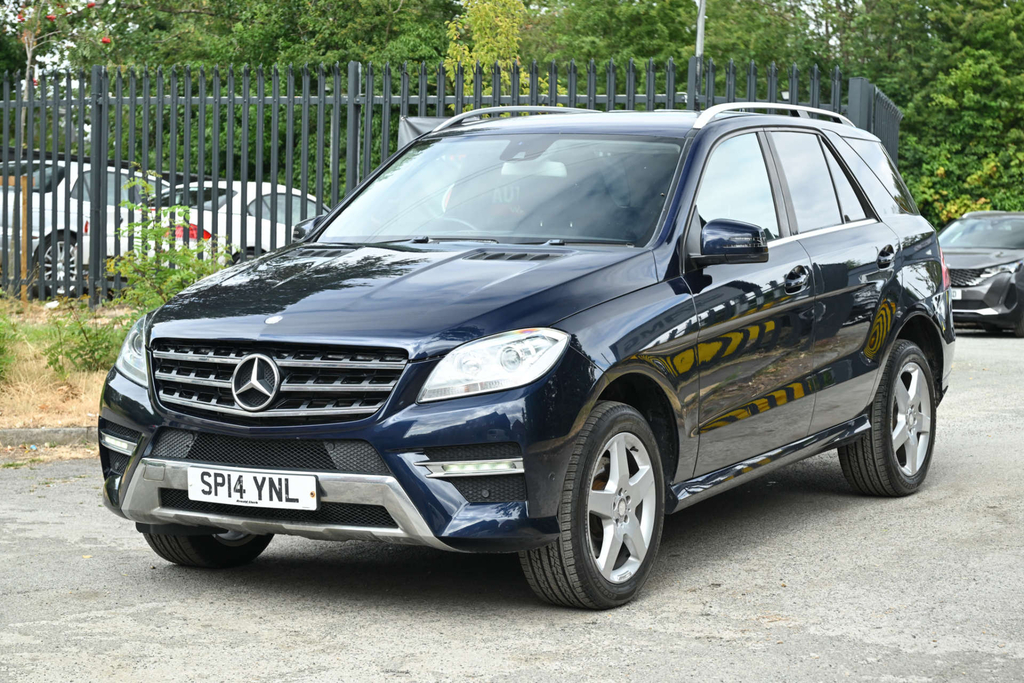 Mercedes-Benz M Class Amg Sport Bluetec 4Wd #3