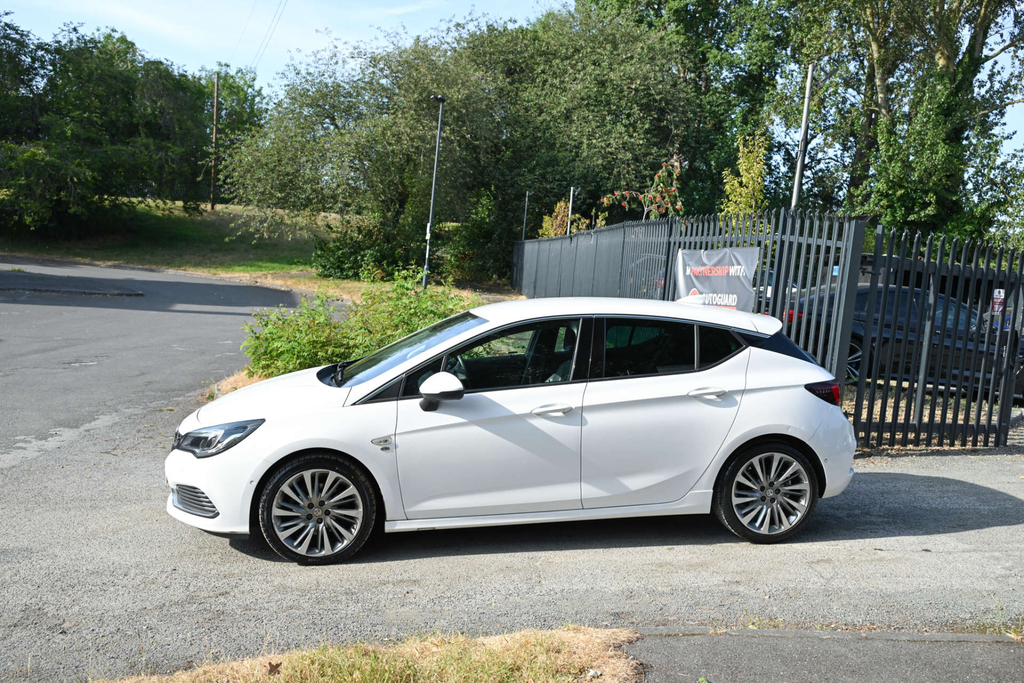 Vauxhall Astra Elite Nav Cdti  #4