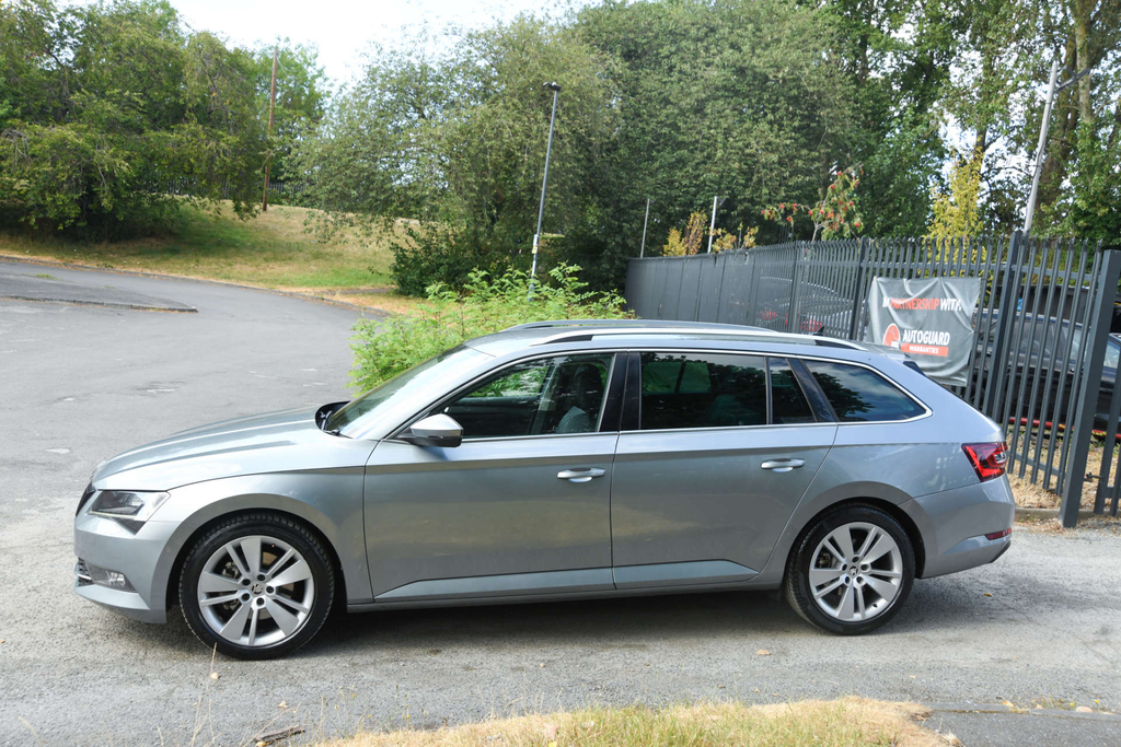 Skoda Superb Se L Executive Tdi  #5