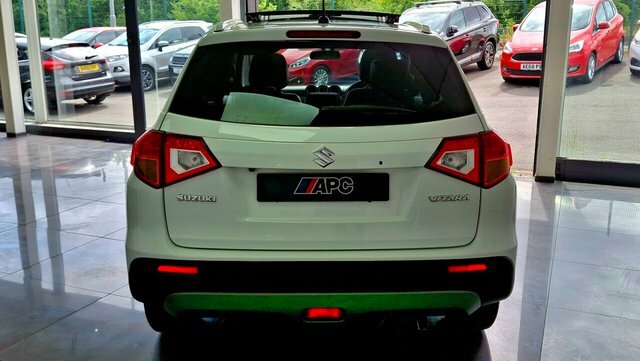 Suzuki Vitara 2015 1.6 Sz5 Suv Euro 6 Ss 1 White #4