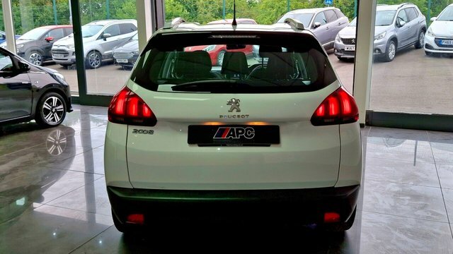 Peugeot 2008 2018 1.2 Puretech Active Suv Eur White #4