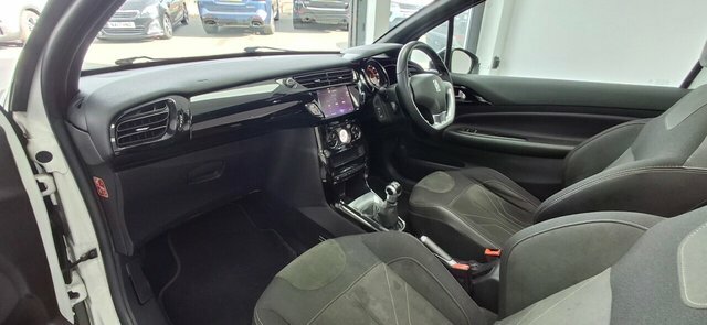 DS DS 3 Cabrio 2016 1.6 Thp Prestige Cabriolet Purple #36