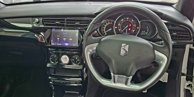 DS DS 3 Cabrio 2016 1.6 Thp Prestige Cabriolet Purple #23
