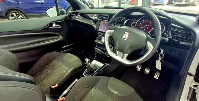 DS DS 3 Cabrio 2016 1.6 Thp Prestige Cabriolet Purple #16